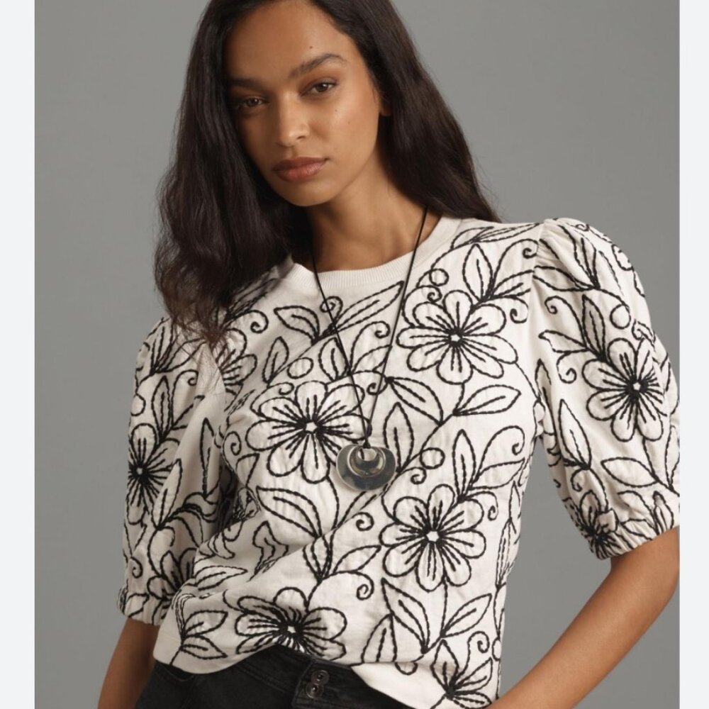 ANTHROPOLOGIE Maeve Puff-Sleeve Embroidered White Pullover Top Size XS NWT‎